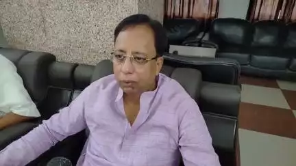 बेतिया: सामाजिक सुरक्षा पेंशन योजना में बढ़ोतरी पर सांसद ने सीएम और उप सीएम का जताया आभार