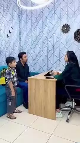 आजकल प्राइवेट स्कूलों का बच्चों के प्रति नजरिया देखिए किस तरह से पढ़ाई की जाती है और अभिभावकों को बुलाकर क्या जोर दिया जाता है