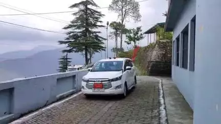 पौड़ी: स्वाति एस. भदौरिया ने पौड़ी जिलाधिकारी का पद संभाला