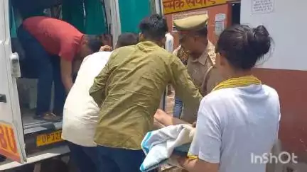 हरदोई: करंट लगने से झुलसे सिपाही को मेडिकल कॉलेज में कराया गया भर्ती, बिलग्राम सीओ कार्यालय में तैनात है सिपाही