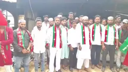 పలమనేరు: పట్టణంలో SDPI పార్టీ ఆవిర్భావ దినోత్సవం ఘనంగా నిర్వహించిన నాయకులు, కేంద్ర ప్రభుత్వంపై విమర్శలు గుప్పించారు
