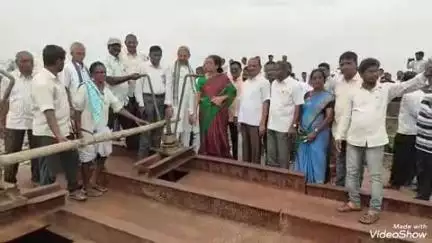 తోటపల్లి జలాశయం పై కపట ప్రేమ చూపుతున్న ప్రభుత్వం : తోటపల్లి లో ఎమ్మెల్సీ విక్రాంత్, మాజీ ఎమ్మెల్యే కళావతి లు