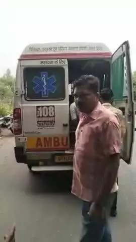 बांगरमऊ: बांगरमऊ में एक्सप्रेस-वे की सर्विस पट्टी पर मक्का फैलने से बाइक फिसली, युवक की मौत, सड़क पर मक्का बना मौत का कारण