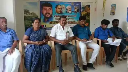 விருதுநகர்: ஆதித்தமிழர் கட்சியின் கிழக்கு மாவட்ட செயற்குழு கூட்டம் யோகீஸ்வரர் சமுதாய மகாலில் நடைபெற்றது நான்கு தீர்மானங்கள் நிறைவேற்றம்
