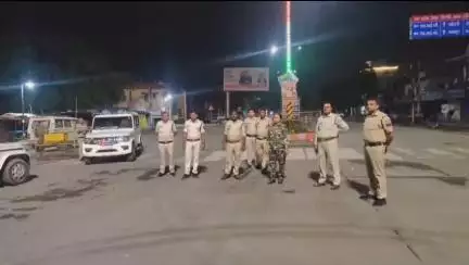 सिंगरौली: सिंगरौली पुलिस की कार्रवाई: नाइट कॉम्बिंग गश्त में 228 बदमाश/आरोपी पकड़े गए, अपराधियों में भय