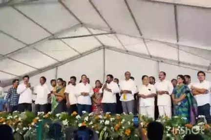 పల్లా సింహాచలం కు నివాళులు అర్పించిన ఎమ్మెల్యే విజయ్ చంద్ర