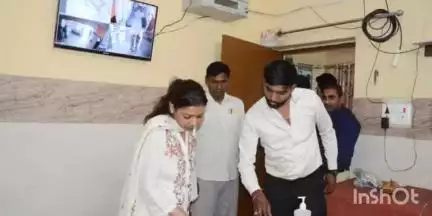 बागपत: डीएम ने सामुदायिक स्वास्थ्य केंद्र डौला, प्राथमिक स्वास्थ्य केंद्र अमीनगर सराय और संयुक्त जिला अस्पताल का किया निरीक्षण