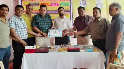 सावर: नगर में प्रगति मंडल के भवन में एक्यूप्रेशर स्वास्थ्य जांच का सात दिवसीय निशुल्क शिविर सम्पन्न हुआ