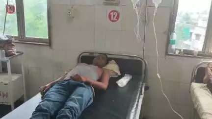 झालरापाटन: कल्याणपुरा गांव में खेत की मेड़ को लेकर दो पक्षों में हुई मारपीट, महिला सहित 3 लोग हुए घायल