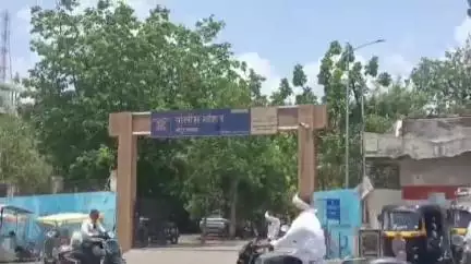 चांदूर बाजार: बोरळा शेत शिवारात शेताच्या वादातून झालेल्या भांडणात, काठीने मारून केले जखमी, चांदूरबाजार पोलीस स्टेशनला तक्रार दाखला