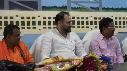 कांग्रेस नेता ने बिहार के इस मंत्री के लिए उठाई नोबेल पुरस्कार देने की मांग, पीएम मोदी के लिए किया था ये काम