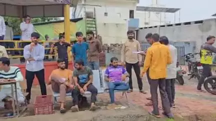ઉમરપાડા: ઉમરપાડા તાલુકામાં ગ્રામ પંચાયતની ચૂંટણીમાં સાંજે ચાર વાગ્યા સુધીમાં 66.92% મતદાન થયું.