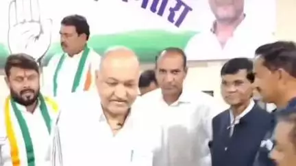 बेरला: 23 जून को जिला कांग्रेस कमेटी के नेतृत्व में युक्तियुक्तकरण के विरोध में जिला शिक्षा अधिकारी कार्यालय का करेंगे घेराव