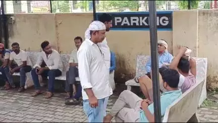आबापुरा: बदरेल गांव में खेतों में ट्रैक्टर पर बैठे किशोर की नीचे गिरने से हुई मौत, शव का पोस्टमार्टम कर परिजनों को सौंपा गया