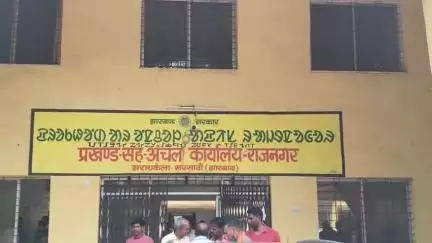 गोबिंदपुर राजनगर: राजनगर में विधिक जागरूकता सह सशक्तिकरण शिविर आयोजित, 219 लाभुकों के बीच ₹3.20 करोड़ की परिसंपत्ति वितरित की गई
