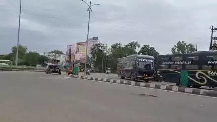 जळगाव: गोदावरी कॉलेज परिसरात पिकअप वाहनातून वाळू चोरी करणाऱ्यावर कारवाई, एमआयडीसी पोलिसांत गुन्हा दाखल