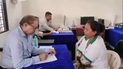 भंडारा: स्टार स्वयंरोजगार प्रशिक्षण संस्था येथे प्रशिक्षणार्थ्यांना स्टार स्वयंरोजगारतर्फेे फास्ट फूडचे प्रशिक्षण
