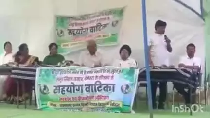 बेमेतरा: बेमेतरा के स्वामी आत्मानंद कन्या हिंदी माध्यम स्कूल में सहयोग यूथ संस्था ने चलाया पौधारोपण अभियान