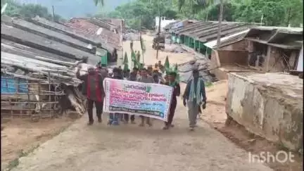 విజయనగరం: పార్వతీపురం మన్యం జిల్లా ఆంధ్ర-ఒరిస్సా వివాదస్పద కోటియా పల్లెల్లో కొనసాగుతున్న ఆదివాసీ గిరిజన సంఘం పాదయాత్ర
