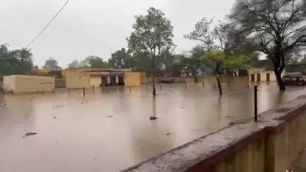 शाहबाद: कस्बाथाना में अनुदानित छात्रावास में पानी भरने से हो रही है परेशानी