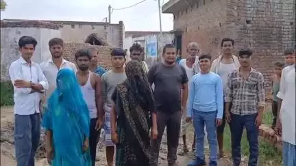 सहसवान: सहसवान ब्लॉक के ग्राम पंचायत खितौरा कुंदन के मजरा भुडिया में गंदगी से परेशान हैं #jansamasya