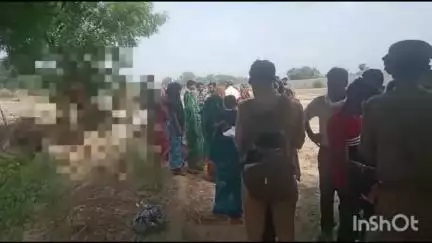 हरदोई: अर्धनग्न अवस्था में युवक का शव नीम के पेड़ पर लटका मिला, युवक ग्राम खेड़ा मजरा अंनग बेहटा का था निवासी