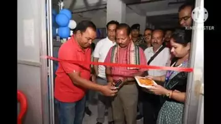 ନୂଆପଡା: ଜିଲ୍ଲା ମୁଖ୍ୟ ଚିକିତ୍ସାଳୟରେ ଭାରତୀୟ ଷ୍ଟେଟ୍ ବ୍ୟାଙ୍କ୍ ତରଫରୁ ମେଗା ରକ୍ତଦାନ ଶିବିର