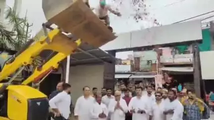 झांसी: आगामी चुनाव की तैयारियों को लेकर झांसी पहुंचे कांग्रेस के प्रदेश अध्यक्ष अजय राय, भाजपा पर किया हमला