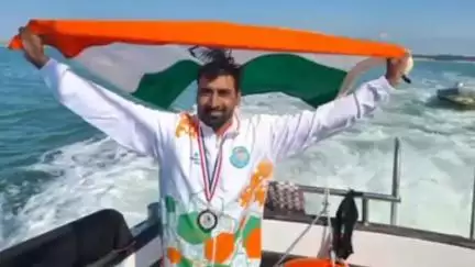 महेंद्रगढ़: जिला महेंद्रगढ़ के तैराक ने इंग्लैंड और फ्रांस के बीच इंग्लिश चैनल पार कर सफलता पाई