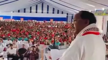 बलरामपुर: स्वामी आत्मानंद उत्कृष्ट हिंदी मध्य विद्यालय बलरामपुर में दो दिवसीय निःशुल्क मेगा हेल्थ कैंप का समापन