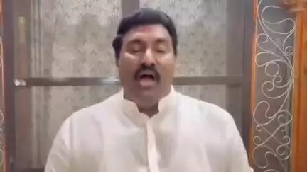 వైసిపి నేతలపై అక్రమ కేసులు : పోతిన మహేష్
