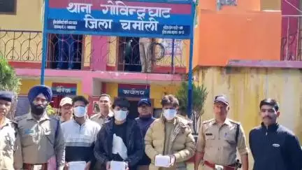 जोशीमठ: फूलों की घाटी गए पर्यटकों से घांघरिया में हजारों की लूट, लुटेरे हेमकुंड यात्रा में श्रद्धालु के रूप में आए, तीन गिरफ्तार