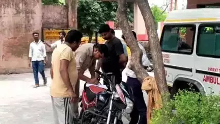 मथुरा: वृंदावन में गौशाला में युवक का शव फांसी के फंदे पर लटका मिला