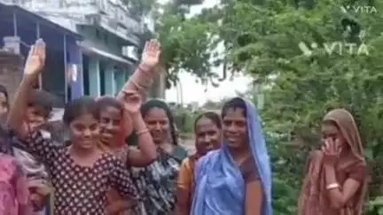 बागीदौरा: छीछ गांव के वार्ड नंबर 3 में गंदगी और खस्ताहाल सड़क से ग्रामीण हो रहे परेशान, कोई सुनवाई नहीं हो रही