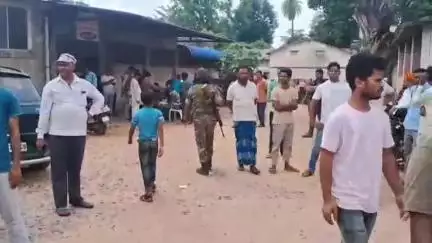 सतबरवा: सवारी गाड़ी की टक्कर से साइकिल सवार की मौत, ग्रामीणों ने गुस्से में किया सड़क जाम