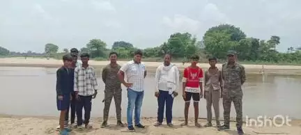 जयनगर: संभावित आपदा को लेकर प्रशासन सतर्क, बीडीओ ने संवेदनशील क्षेत्रों का निरीक्षण किया