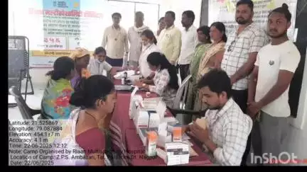 पारशिवनी: सुवरधरा आंबाझरी गट ग्रामपंचायत  येथे रक्तदान शिविर वैद्यकीय तपासणी करून मोफत औषध वाटण्यात आली १३ युवकानी रक्तदान केले.