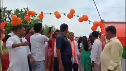 ওদালগুৰি: বামুনজুলিত 
৩৩ নং ননৈ চেৰফাং পৰিষদীয় সমষ্টিৰ দলীয় কৰ্মীৰ সভাত কেবিনেট মন্ত্ৰী পিযুষ হাজৰিকা