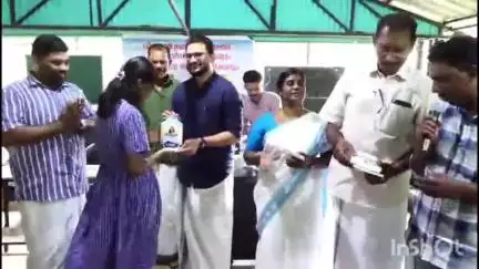 പട്ടാമ്പി: ഉന്നത വിജയികൾക്ക് വിളയൂർ മദ്രസ ഹാളിൽ അനുമോദനം, മുഹമ്മദ് മുഹ്‌സിൻ എം.എൽ.എ ഉദ്ഘാടനം ചെയ്തു