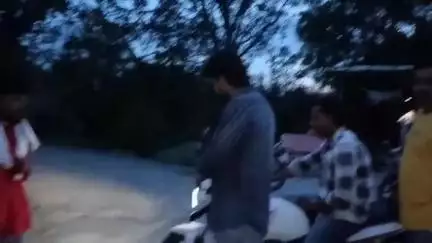 पट्टी: बिजली की समस्या से परेशान ग्रामीणों ने भानेपुर चौराहे पर जमकर की नारेबाजी #jansamasya