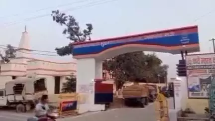 मुहम्मदाबाद गोहना: शेखहमदपुर चट्टी पर नकाबपोश अज्ञात लोगों ने पीड़ित को मारा-पीटा, पीड़ित ने दर्ज कराया मुकदमा