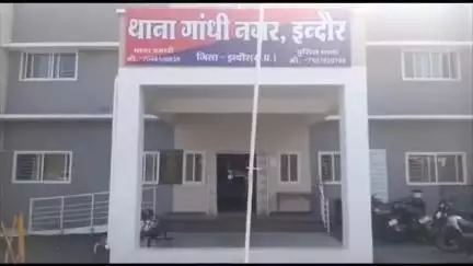 मल्हारगंज: गांधीनगर क्षेत्र में गोशाला के पास से एक युवक चाकू के साथ गिरफ्तार