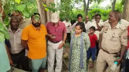 शाहजहांपुर: बनतारा गांव में मंदिर निर्माण को लेकर दो पक्षों में हुआ विवाद, नायब तहसीलदार ने कहा- यह सरकारी संपत्ति है