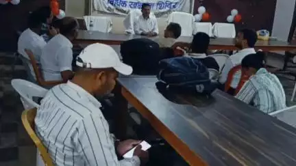 चरखारी: चरखारी तहसील सभागार में विधिक सेवा दिवस पर दी गई कानूनी अधिकारों की जानकारी