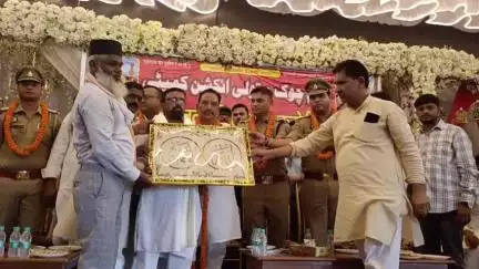 गोरखपुर: मोहर्रम के जुलूस को लेकर इमामचौक मुतवल्ली एक्शन कमेटी ने जिला प्रशासन व मुतवालियों के साथ आइडियल मैरिज हाउस में की बैठक