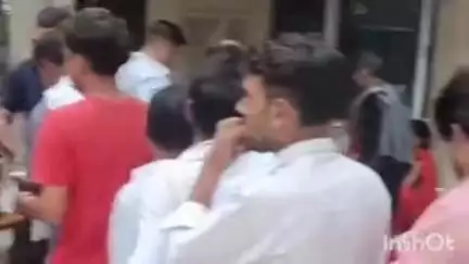 हुज़ूर: रीवा: सेवा संकल्प अभियान के तहत संजय गांधी अस्पताल हनुमान मंदिर में जरूरतमंदों को कराया गया भोजन