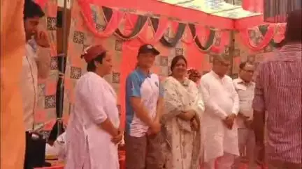 माउंट एवरेस्ट फतह करने वाली एनसीसी कैडेट कृतिका शर्मा को यमुना मंदिर प्रतापनगर में किया गया सम्मानित