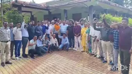 कोंडागांव: कोंडागांव के काष्टागार में वन कर्मचारी संघ के जिलाध्यक्ष का चुनाव सम्पन्न, ईश्वर कवाची पुनः जिलाध्यक्ष बने