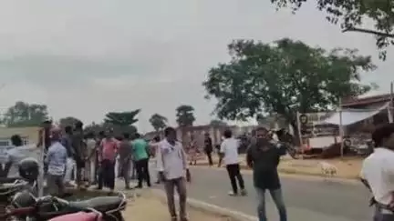 टेटिया बम्बर: ऊँचेश्वर नाथ महादेव देवघरा में वीआईपी पार्टी की बैठक संपन्न, रंजीत कुमार युवा प्रखंड अध्यक्ष निर्विरोध