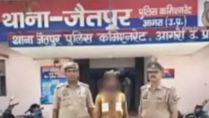 बाह: जैतपुर पुलिस ने पास्को एक्ट के तहत तीन वारंटियों को दबोचा